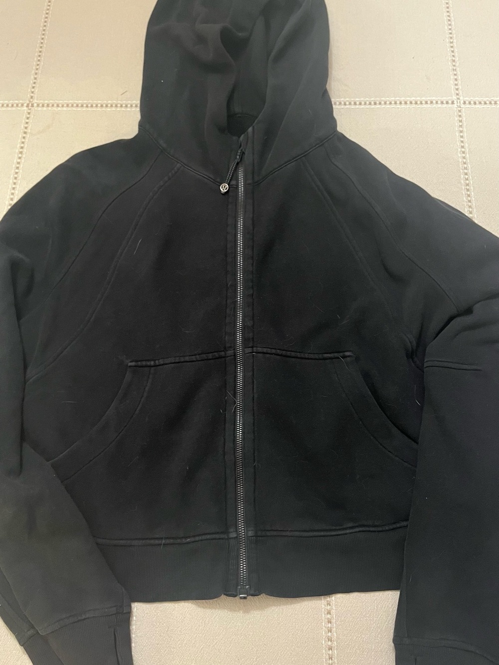 Women’s Large Black Lululemon Scuba